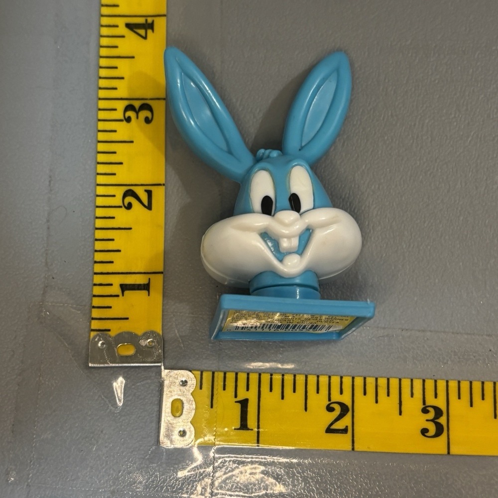 1992 Buster Bunny Warner Bros Blue Tiny Toons Tops‎ Candy Container Collectible - Picture 2 of 9